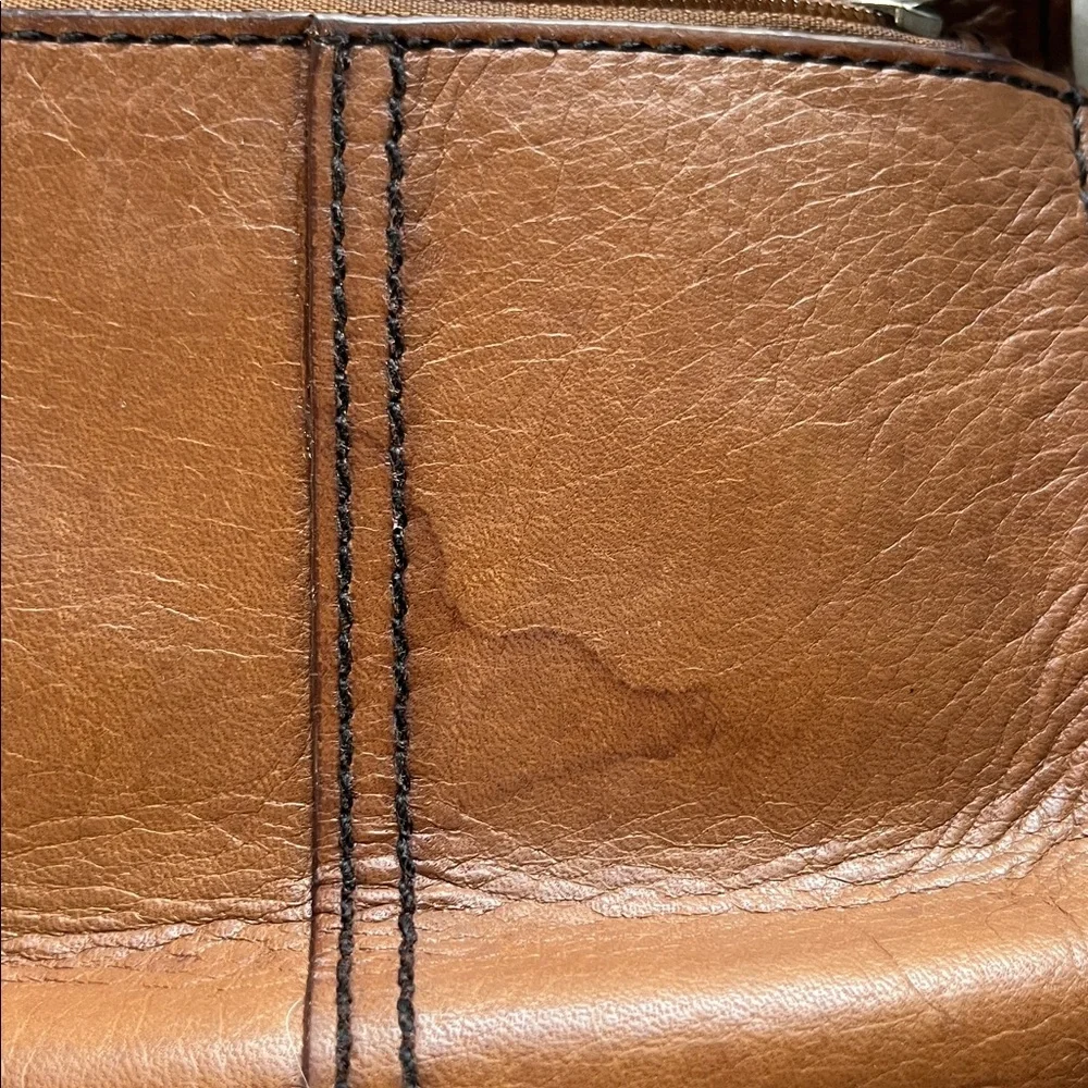 Fossil Maddox keyhole Tan Leather trifold Wallet - Picture 4 of 10